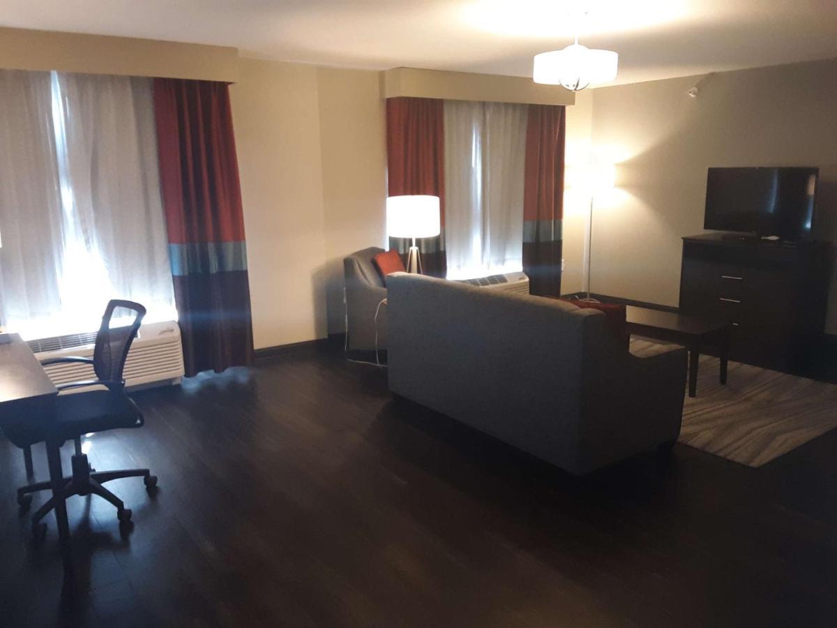 Best Western Roosevelt Place Bismarck Esterno foto
