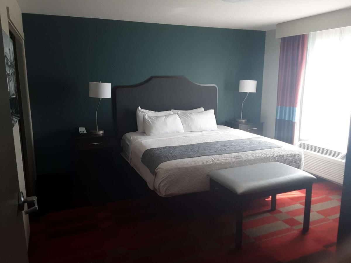 Best Western Roosevelt Place Bismarck Esterno foto