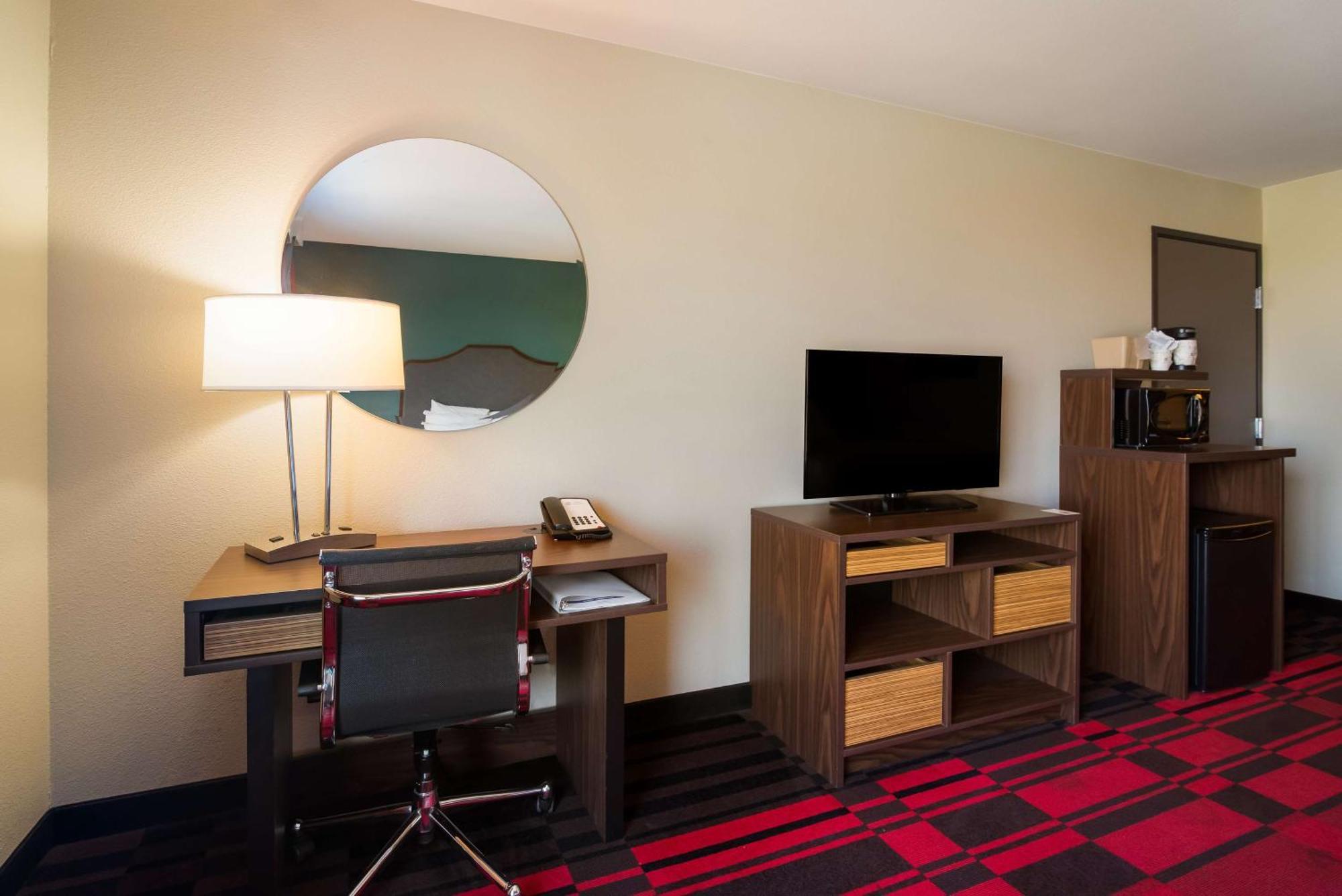 Best Western Roosevelt Place Bismarck Esterno foto